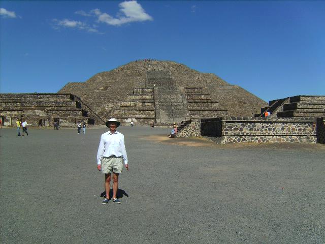 Moon pyramid
